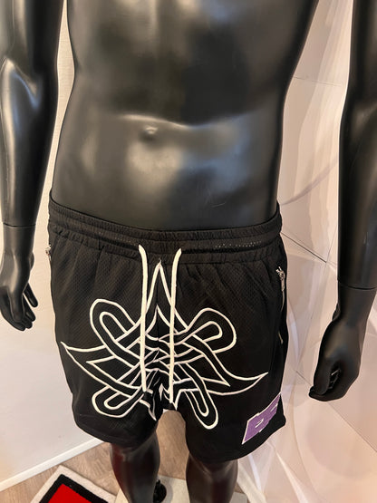 Intertwined shorts